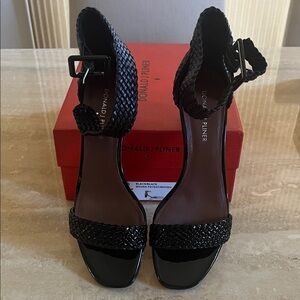 Donald J. Pliner Black Sandals